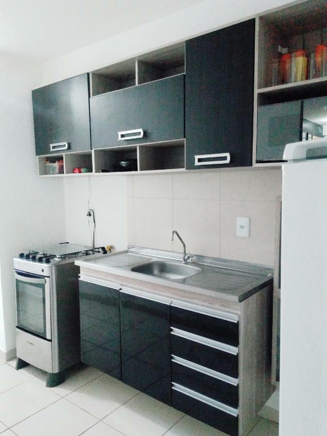 Apt Alto Padrao Todo Mobiliado E Decorado Em Cond. Fechado * Maceió