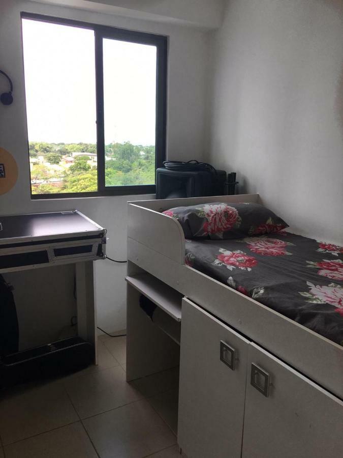 Apt Alto Padrao Todo Mobiliado E Decorado Em Cond. Fechado Apartamento *