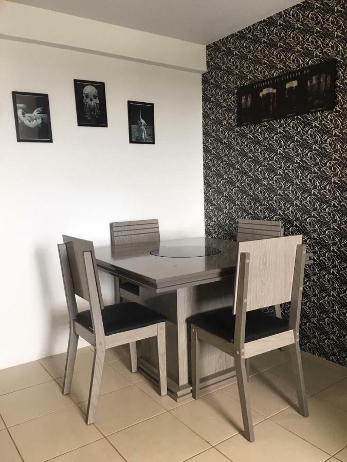 Apartamento Apt Alto Padrao Todo Mobiliado E Decorado Em Cond. Fechado *